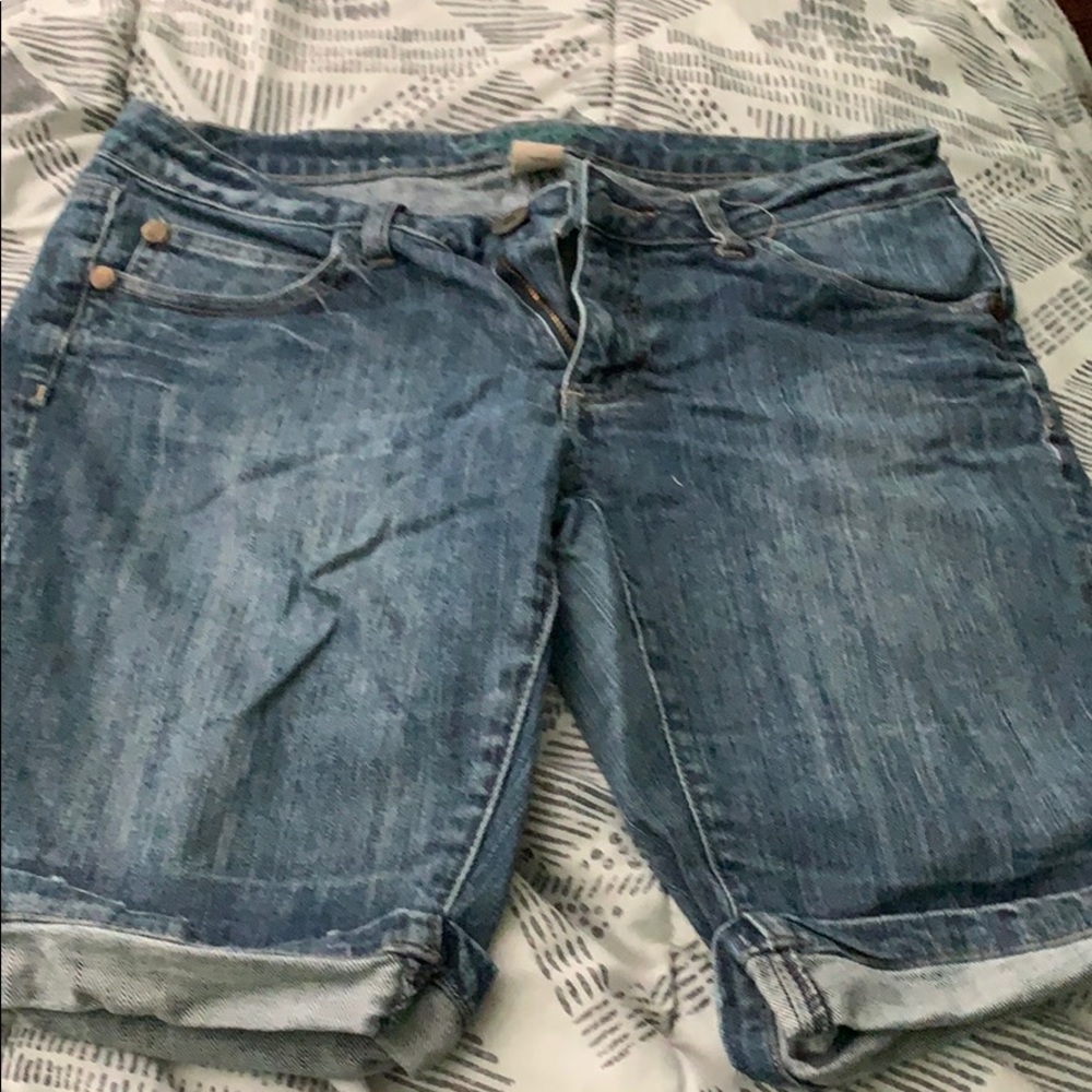 Long shorts